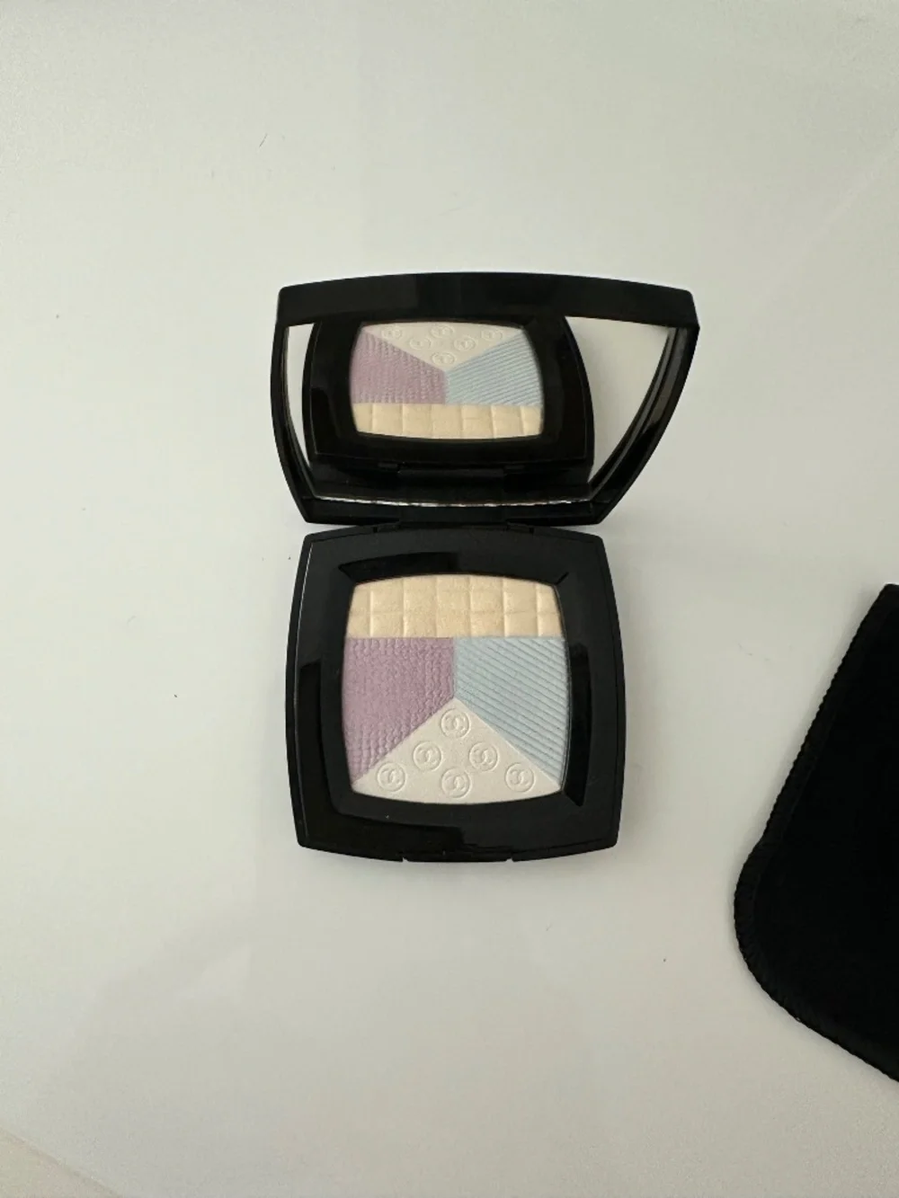 RARE CHANEL Les 4 Impressions Highlighter 26 Azur Makeup Studio HTF
